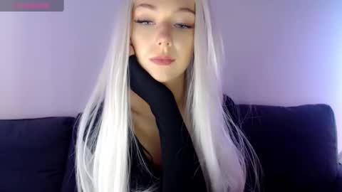 Isabella online show from January 31, 9:16 am