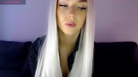 Isabella online show from December 25, 11:22 am