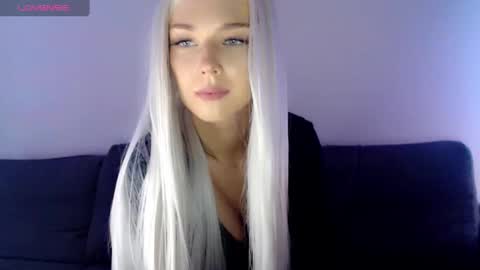 Isabella online show from February 3, 12:47 pm