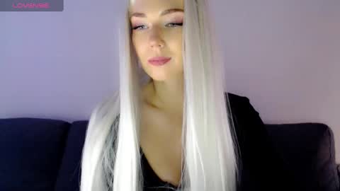 Isabella online show from December 30, 8:43 am