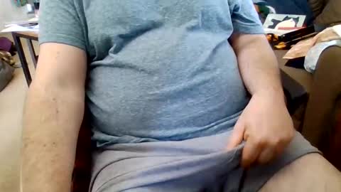 peter40770 online show from April 6, 6:31 pm