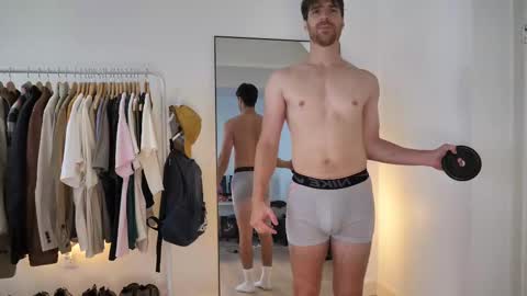 Peter Parker online show from October 15, 4:19 pm