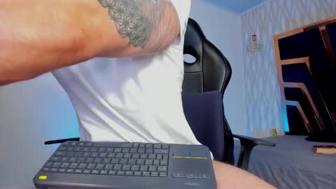 PETES EVANS new account online show from March 5, 11:47 pm