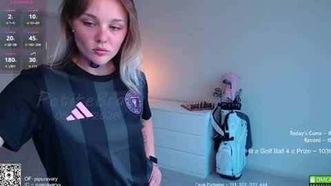 PiperAvery online show from May 24, 8:48 pm