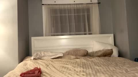 Bella online show from March 10, 11:51 pm