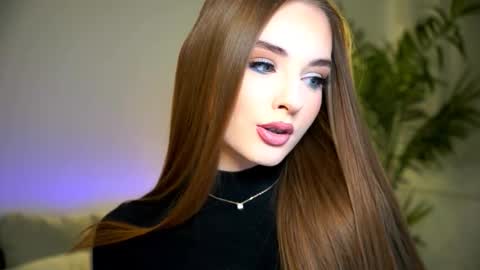 Petitegonwiild online show from February 27, 11:52 pm