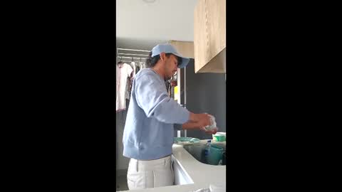 pettercatt online show from April 12, 7:18 pm