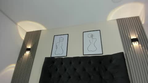 Peyton Louise online show from April 14, 7:06 pm