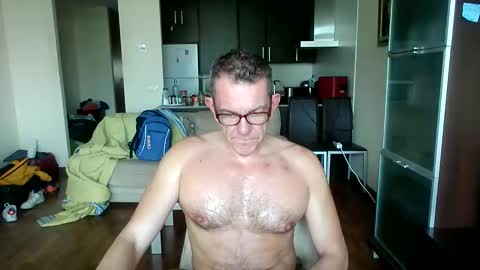 Snapshot of pg19clp4191zm chatting on October 23, 2:18 pm Alex  online show from October 23, 2:18 pm