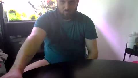 pglusic online show from March 19, 7:58 am