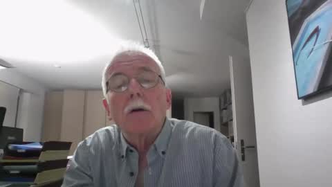 pgroove542707 online show from March 31, 9:59 pm