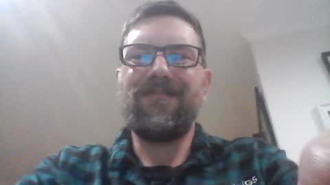 phantomozzie online show from August 8, 9:19 am