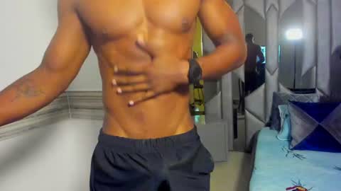 philip_cuellar online show from July 27, 12:46 pm