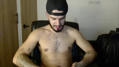 philipdj1 online show from April 14, 5:33 am