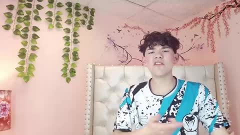 PHILLIP online show from May 7, 5:58 am