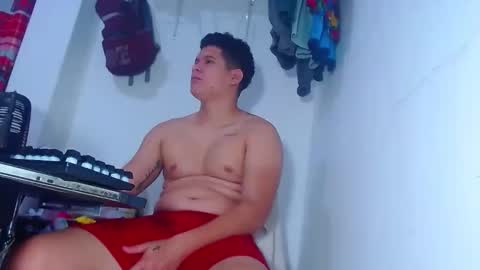 AdnierGnz online show from December 17, 2:02 pm