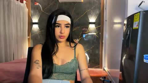 pichon_baby online show from September 11, 6:36 am