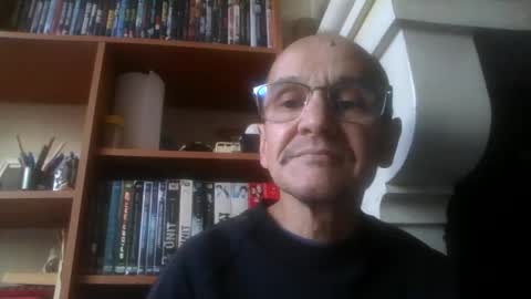 pichoun71 online show from December 20, 2:26 pm