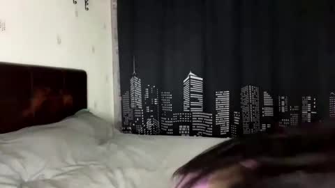 I have no limits in private  online show from February 21, 3:15 pm