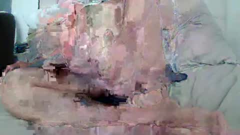 pieslatinos online show from November 9, 8:11 pm