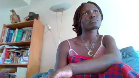pinah1997 online show from July 14, 5:01 am