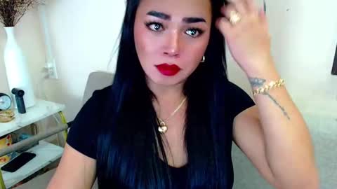 Snapshot of pinaymorena69 chatting on December 29, 6:24 am Just cath  online show from December 29, 6:24 am