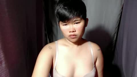 Lyn the Lesbian online show from October 23, 4:52 pm