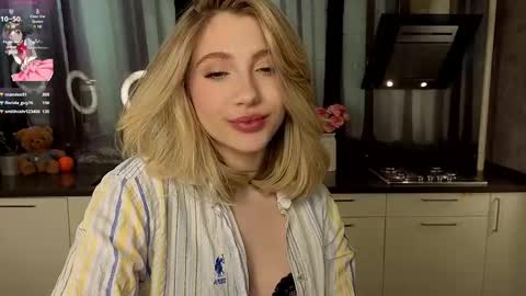 Adele online show from February 11, 11:20 am