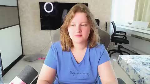 pinkiep1e online show from June 12, 1:15 am