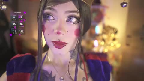 LUISA online show from November 5, 11:12 am