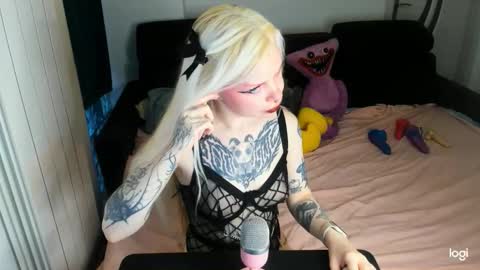 Helen Goat online show from November 4, 10:38 am