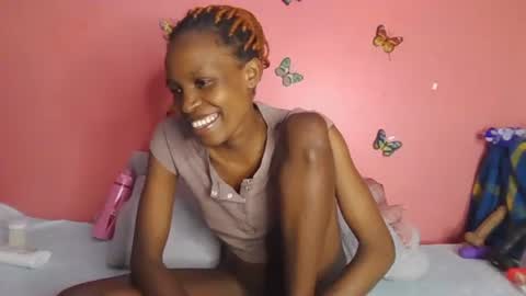 pinky_cockoo online show from April 4, 10:17 pm