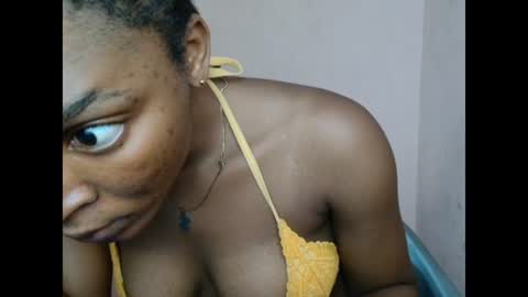 pinkyxxpussy online show from February 25, 5:33 am