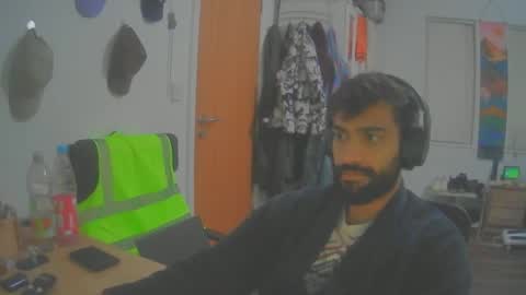 Yash online show from January 18, 1:19 am