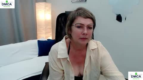 Bella online show from November 3, 7:31 am