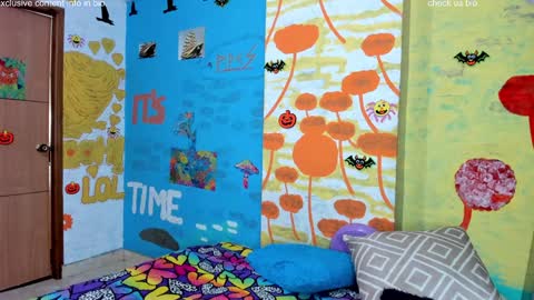 VALENTINA y PIPE online show from December 17, 1:18 am