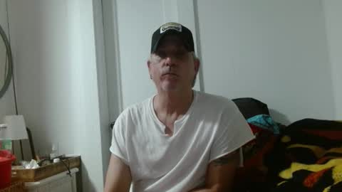 pirate334 online show from May 16, 2:08 am