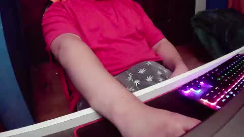 pisceslost online show from November 17, 1:41 am