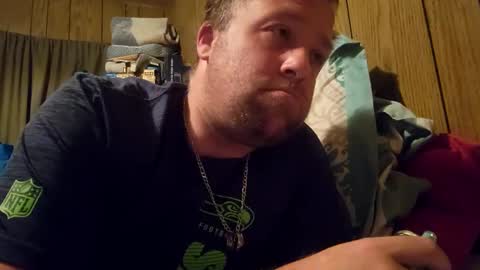 Snapshot of pittbull45 chatting on September 29, 6:12 am Eric online show from September 29, 6:12 am