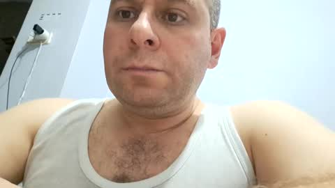 Snapshot of pixel53 chatting on January 2, 9:18 pm Gkay53 online show from January 2, 9:18 pm