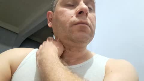 Snapshot of pixel53 chatting on January 12, 9:29 pm Gkay53 online show from January 12, 9:29 pm