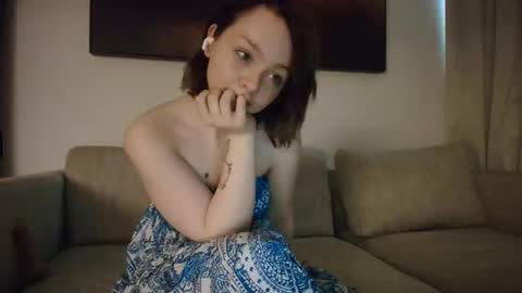 Kitty online show from May 26, 12:33 pm
