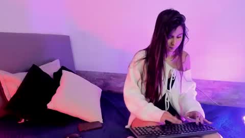 pixivee online show from July 9, 1:59 pm