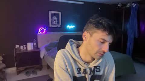 placebo14 online show from February 5, 9:40 pm