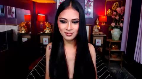 Patricia online show from April 9, 8:09 am