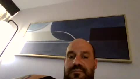 dee online show from June 29, 6:32 am
