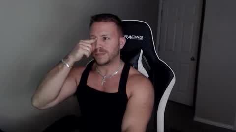 Player online show from December 2, 5:59 am