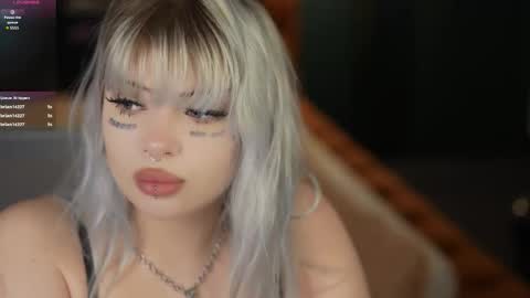 Snapshot of playhard054 chatting on October 24, 2:29 pm Lana online show from October 24, 2:29 pm