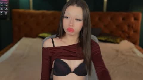 Snapshot of playhard054 chatting on October 2, 2:49 pm Lana online show from October 2, 2:49 pm