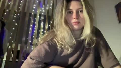 call me Sara  my ONLYFANS  online show from March 5, 9:57 pm